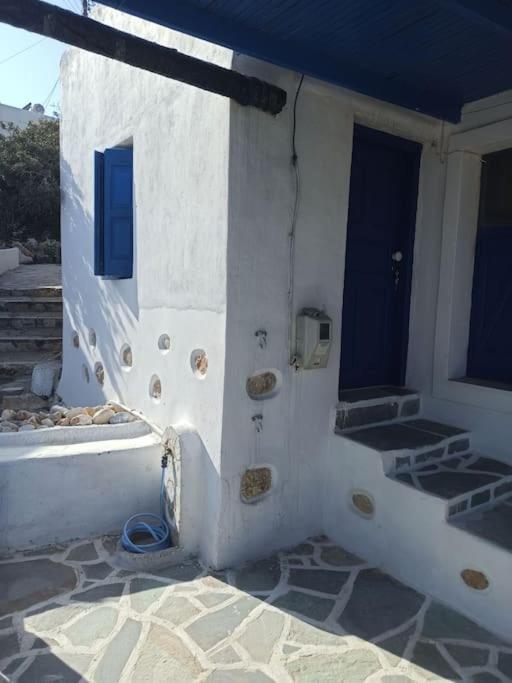 Δίκλινο Δωμάτιο Δονούσα Με Εξαιρετικό Μπαλκόνι Zewnętrze zdjęcie
